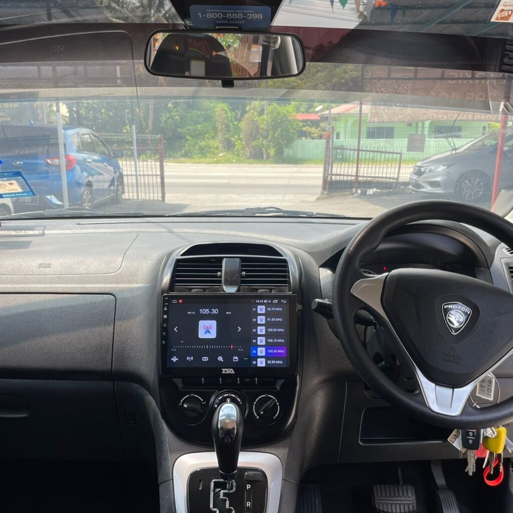 proton exora 2020 dashboard.jpg
