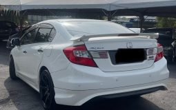 2013 Honda Civic FB 2.0 (A)