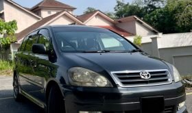 2005 Toyota Ipsum 2.4 (A)