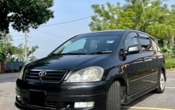 2005 Toyota Ipsum 2.4 (A)