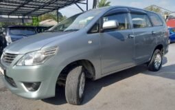 2015 Toyota Innova 2.0E (A)