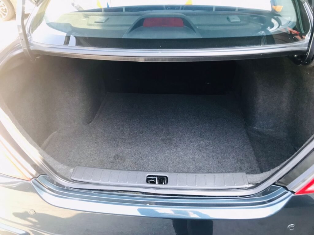 Nissan Almera 1.5E 2015