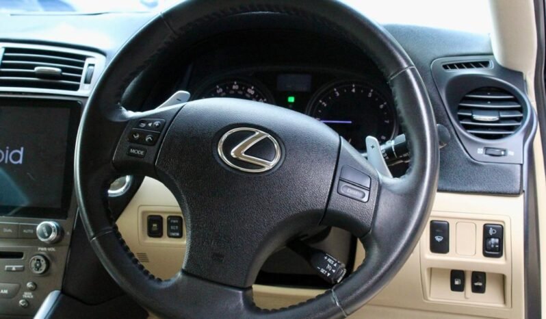 
								2006 Lexus 2.5 SE (A) full									
