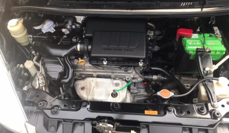 
								2017 Perodua Alza 1.5 SE full									