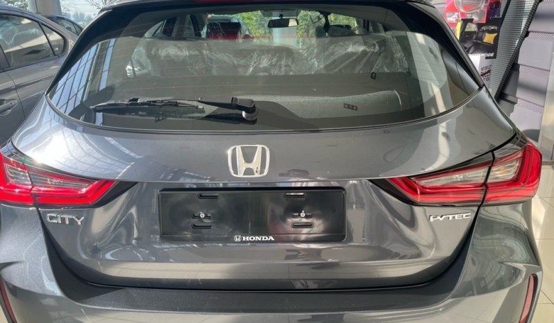 
								Honda City Hatchback S full									