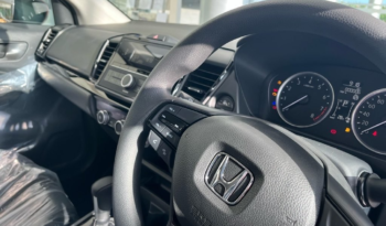 
										Honda City Hatchback S full									