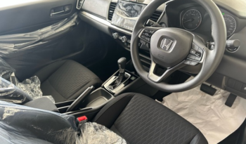 
										Honda City E full									