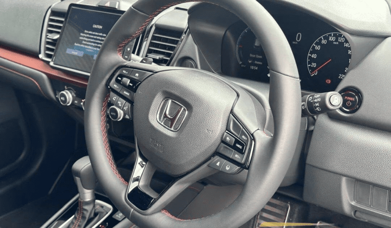 
								Honda City Hatchback RS Hybrid full									