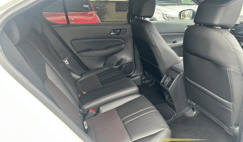 
								Honda City Hatchback RS Hybrid full									