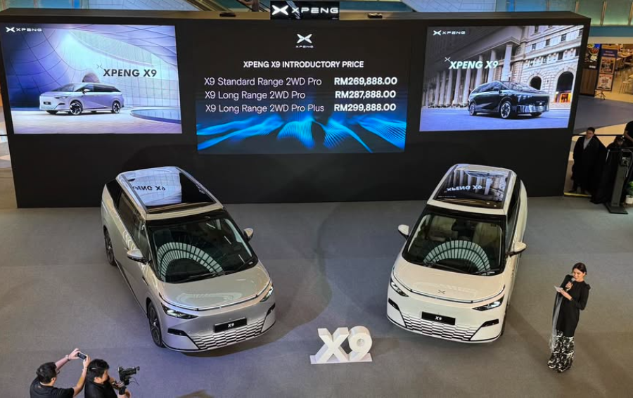 XPeng X9