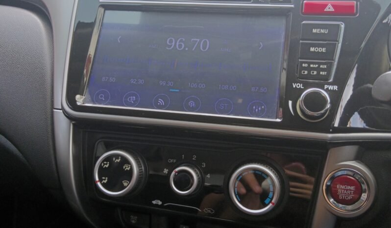 
								2015 Honda City 1.5 E (A) full									
