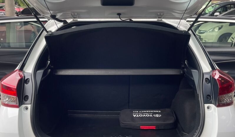 
								2020 Toyota Yaris 1.5 E (A) full									