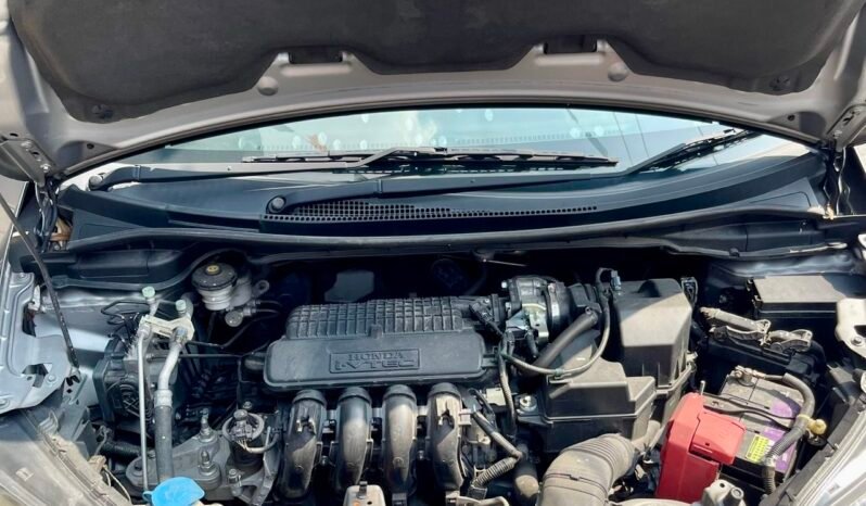 
								Honda Jazz 2019 Facelift 1.5 Auto full									