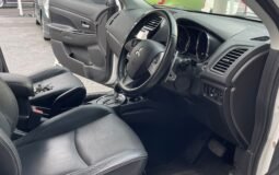 Mitsubishi ASX 2.0 4WD 2017 SUV Power Full Spec