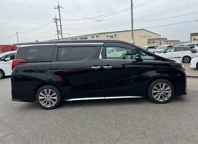 
								Toyota Alphard S Type Gold II 2021 | Grade 4.5 | Black | Modellista Bodykit full									