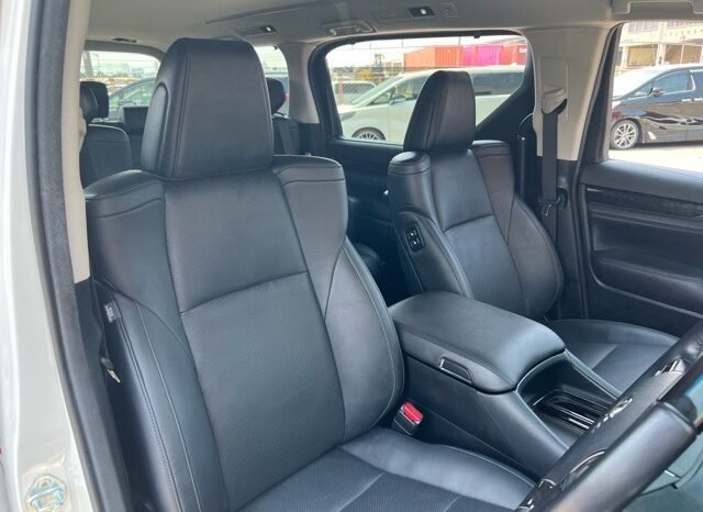 
								Toyota Alphard SC 2021 | Grade 4.5 | Pearl White | TRD Bodykit full									