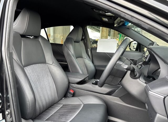 
								Toyota Harrier G 2021 | Grade 4.5 | Black | Modellista Bodykit full									