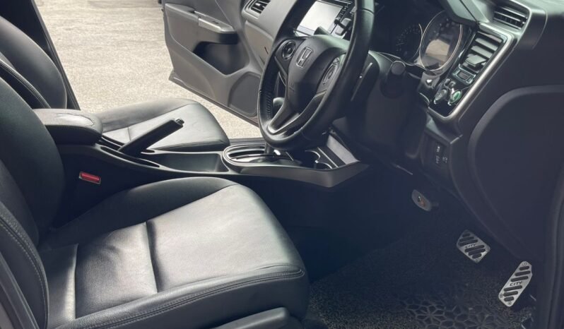 
								Honda City 1.5 V Facelift 2018 full									
