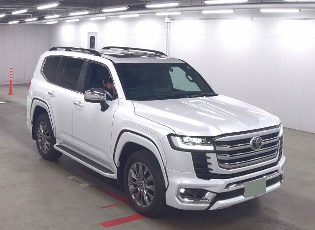 
								Toyota Land Cruiser 2023 | Grade 5A | White | Mileage 13K full									