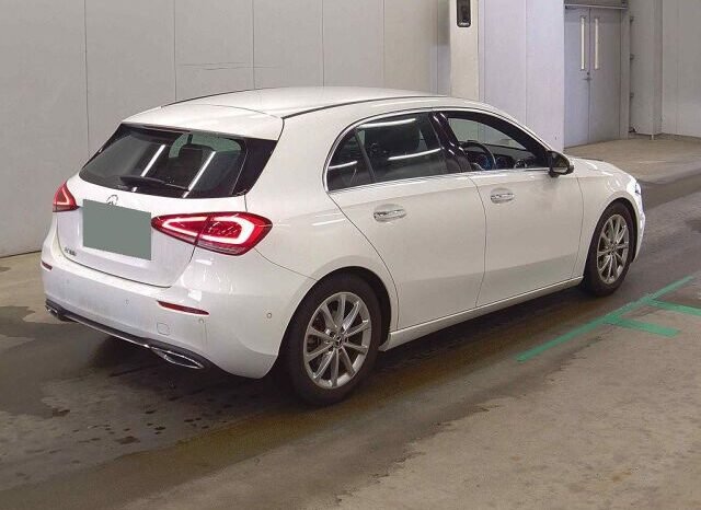 
								Mercedes-Benz A180 SE Hatchback 2021 | Grade 4.5 | White full									