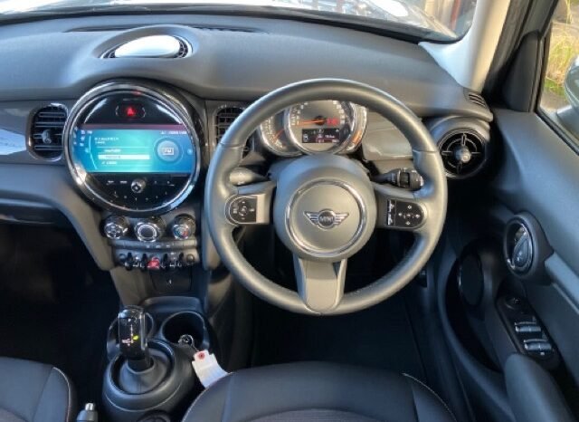 
								MINI Cooper 1.5 Facelift 2022 | Grade 5A | Grey full									