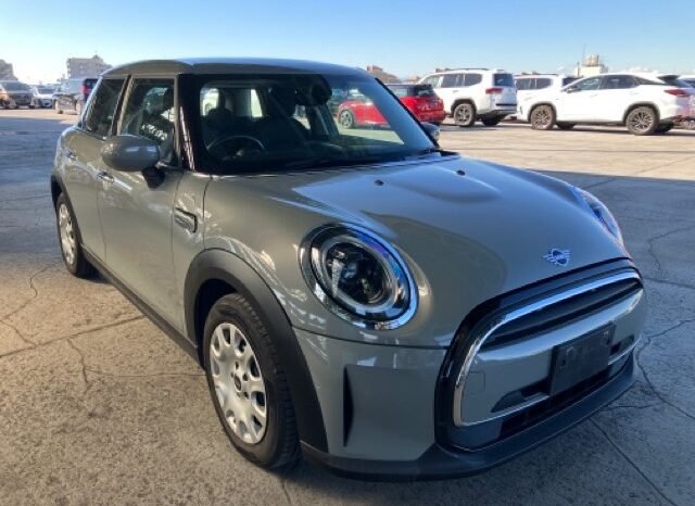 
								MINI Cooper 1.5 Facelift 2022 | Grade 5A | Grey full									