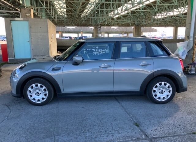 
								MINI Cooper 1.5 Facelift 2022 | Grade 5A | Grey full									