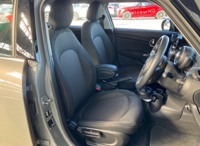 
								MINI Cooper 1.5 Facelift 2022 | Grade 5A | Grey full									