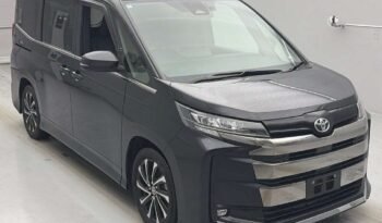 
										Toyota Noah SZ 2022 | Grade 5.0 | Black full									
