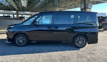 
										Toyota Voxy SG 2022 | Grade 4.5A | Black full									