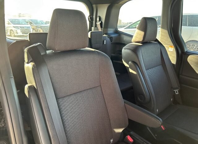 
								Toyota Voxy SG 2022 | Grade 4.5A | Black full									