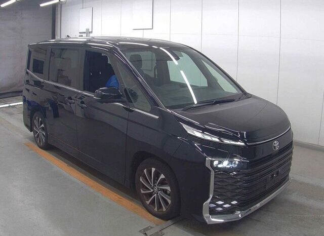 
								Toyota Voxy SZ 2023 | Grade 5A | Black full									
