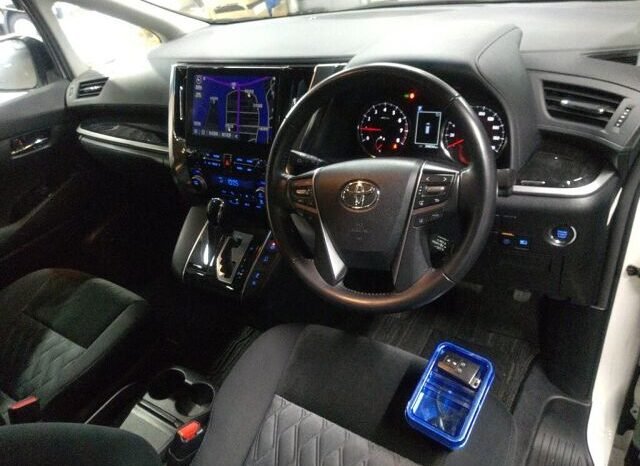 
								Toyota Alphard S 2021 | Grade 4.0 | Pearl White | 8 Seaters full									