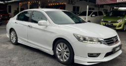 Honda Accord 2.0L VTI-L  2014