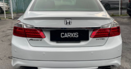 Honda Accord 2.0L VTI-L  2014
