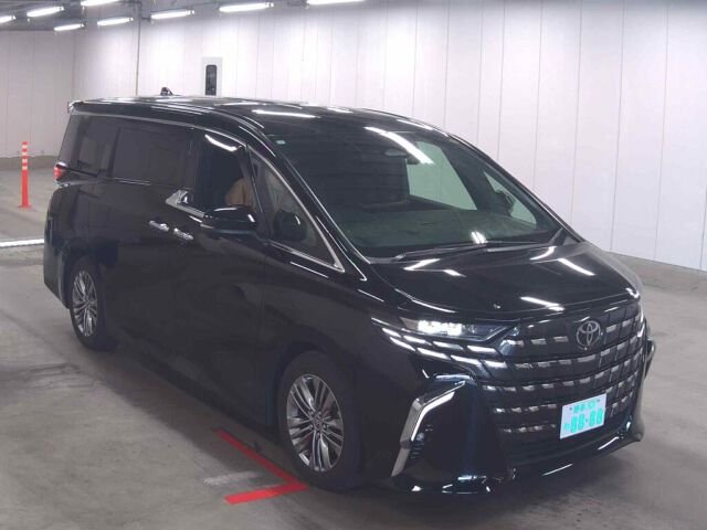 2023 Toyota Alphard Z – 29K KM