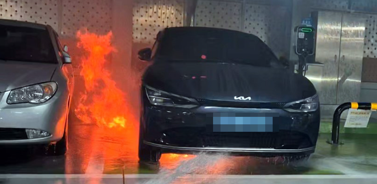 EV terbakar
