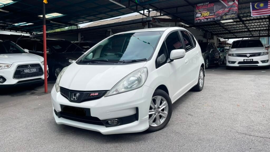 Honda Jazz E
