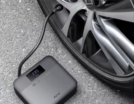 Tyre inflator by