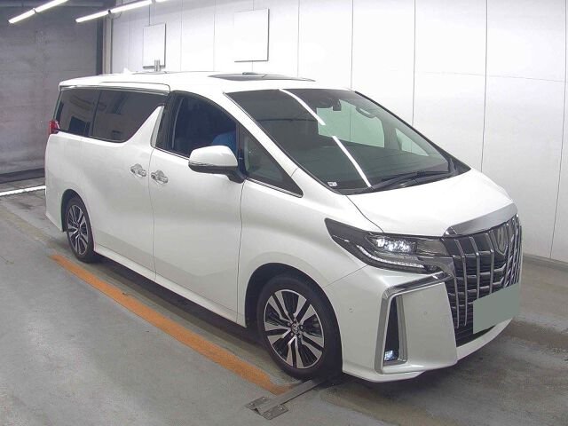 2022 Toyota Alphard SC – 36K KM