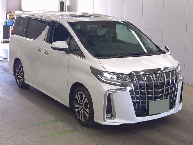 2022 Toyota Alphard SC – 40K KM