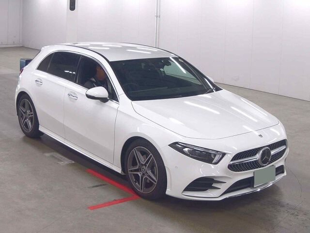 2023 Mercedes-Benz A180 AMG Line – 13K KM