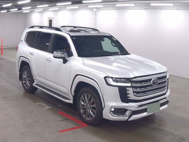 2023 Toyota Land Cruiser ZX – 2K KM